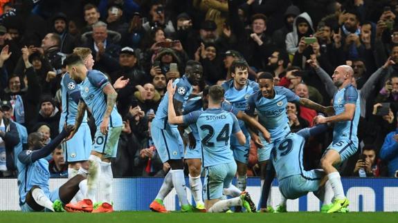 El City celebra un gol. 