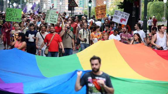 Manifestración por la igualdad del colectivo LGTB.