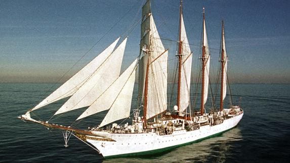 Juan Sebastián Elcano, el buque escuela de la Armada española. 