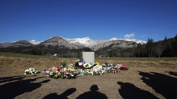 Monumento homenaje a las víctimas de Germanwings.