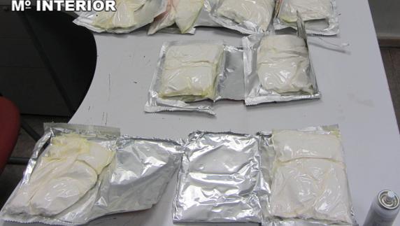 Paquetes de cocaína intervenidos por la Guardia Civil.