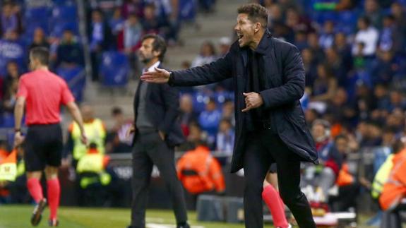 Simeone, ante el Espanyol. 