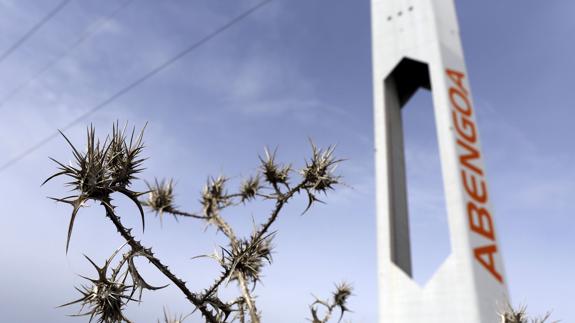 Abengoa ejecutará un 'contrasplit' de una acción nueva por cada cien antiguas