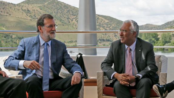 Mariano Rajoy y Antonio Costa.