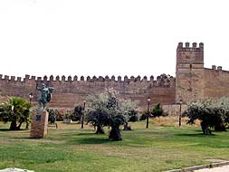 La Alcazaba de Badajoz retrasa su rehabilitación un año. Los Presupuestos  de 2008 preveían gastar 1,.5 millones el año que viene. Sólo serán 40.000 euros