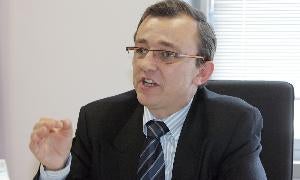 El Constitucional estudia una demanda del juez decano de Cáceres