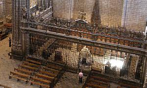 Reja y coro de la Catedral de Plasencia. Palma