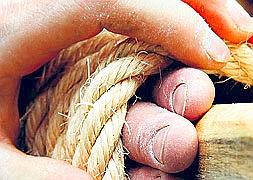 Los 'empalaos', hombres en cruz