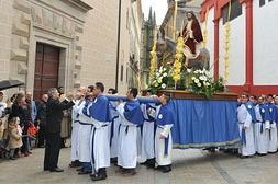 Los niños volverán a protagonizar hoy la procesión del Domingo de Ramos. ::                             PALMA