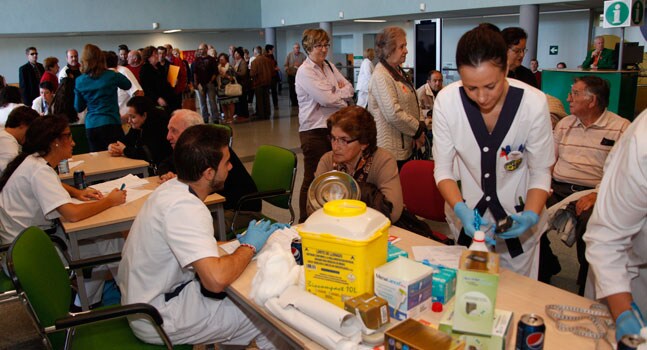 Hospital San Pedro de Alcántara, esta mañana.:: ARMANDO MÉNDEZ