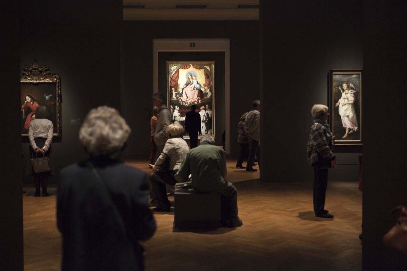 Cientos de visitantes pasan cada día para contemplar la obra del pintor extremeño 