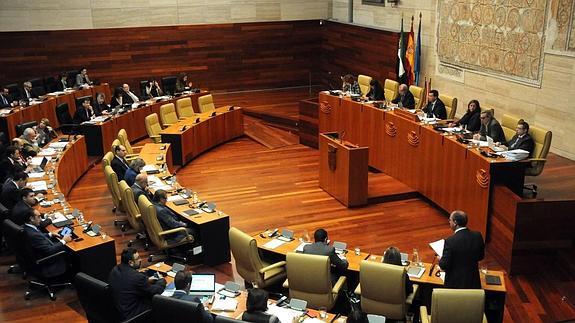 Imagen de archivo de un pleno en la Asamblea. 