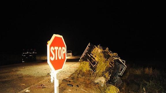 La juez mantiene en prisión y sin fianza al conductor de la retroexcavadora