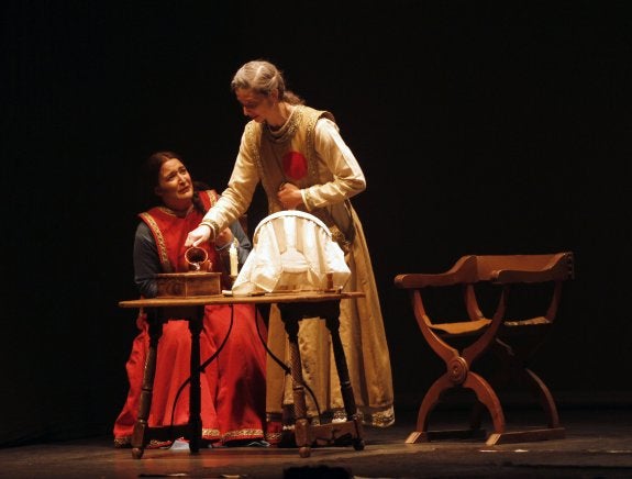 Un momento de la representación de 'Abravanel', ayer en el Gran Teatro. :: armando méndez 