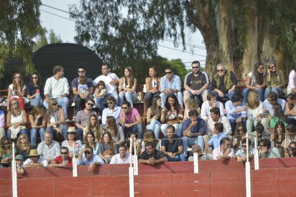 Todas las previsiones meteorológicas avanzan una magnífica jornada de sol y toros para el sábado, como en ediciones anteriores. :: hoy