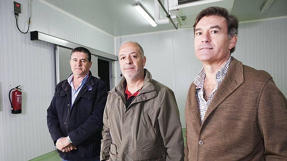 Antonio Carretero (gerente), Ahmad Al-Khatib Aiesh, y Ángel L. Arce (Arram Consultores). 