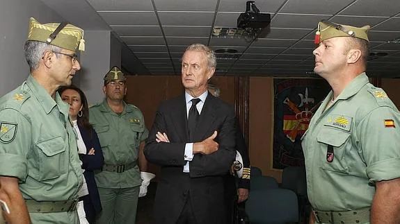 El ministro de Defensa asistirá a la entrega de la medalla de Cáceres al Cefot