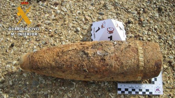 Proyectil de artillería