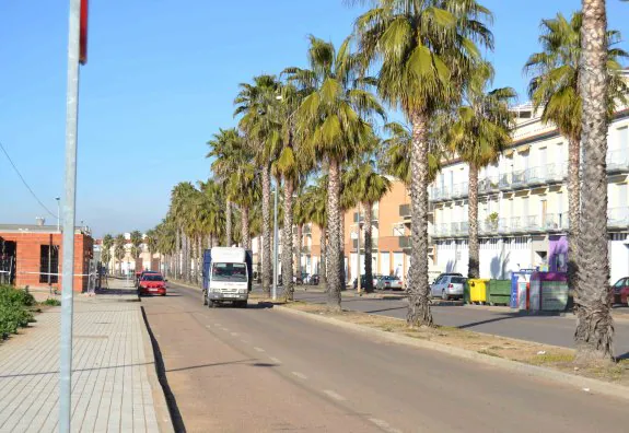 El accidente se produjo en el carril exterior de la avda. de Cánovas 