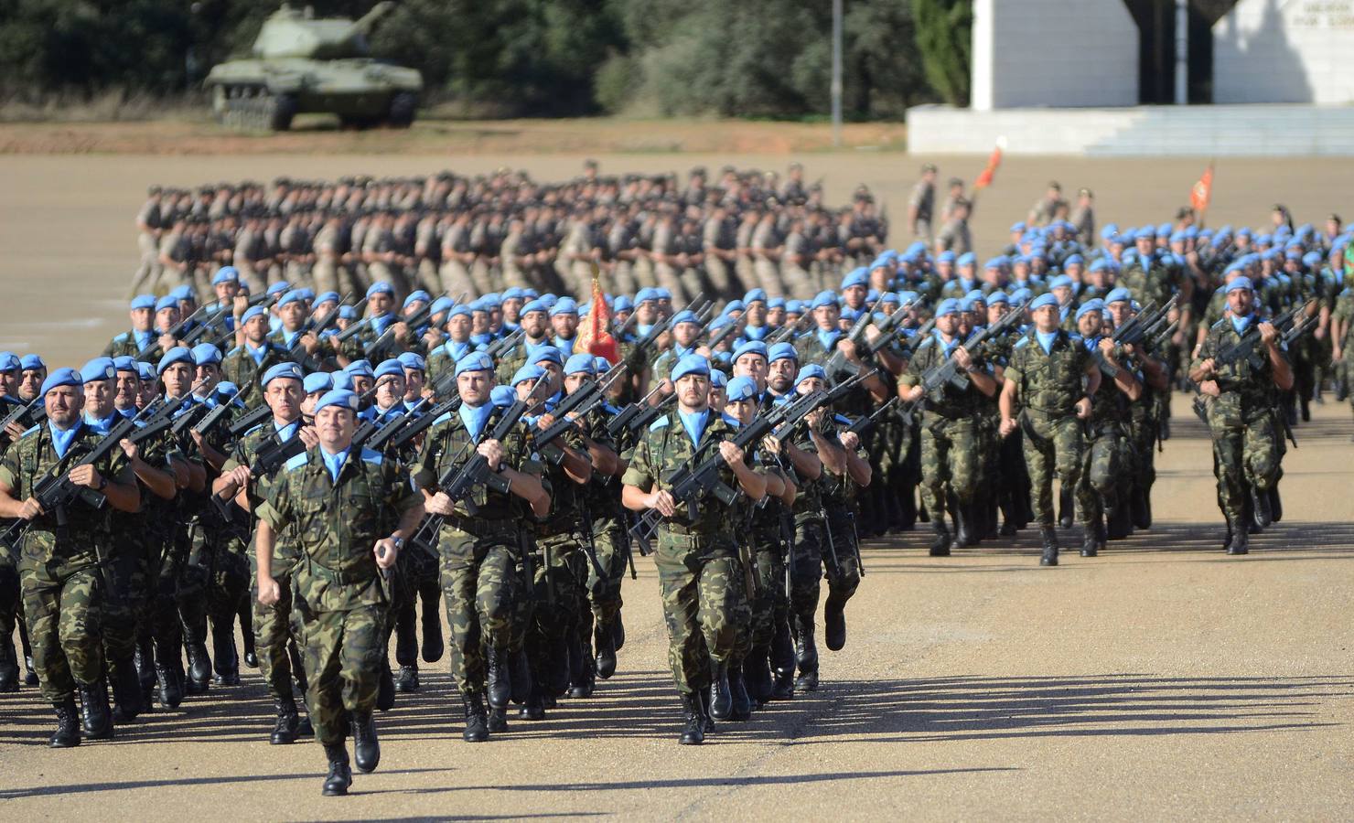 Grupo de la Brigada Infantería Mecanizada Extremadura XI, en la base general Menacho