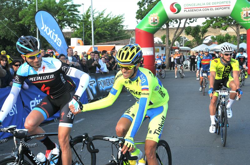 Alberto Contador deja su huella en Plasencia