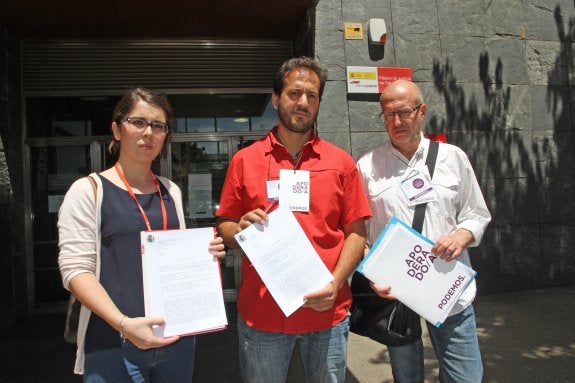 Representantes del PSOE y Podemos presentaron denuncia. :: HOY