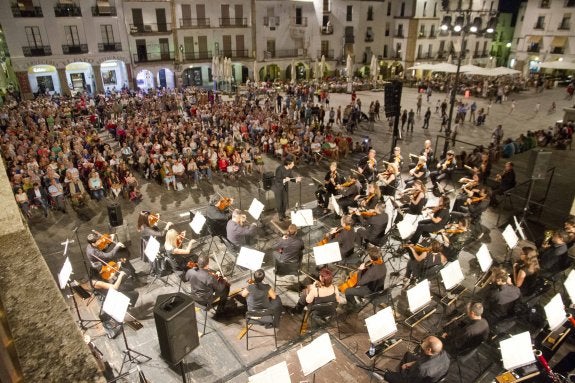 La Orquesta, en la Plaza
