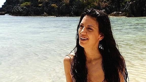 Una extremeña se desnuda en 'Adán y Eva'