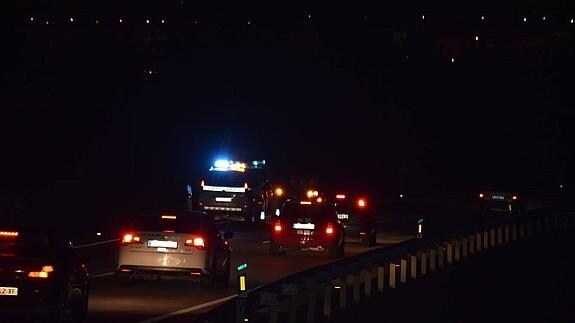 Un conductor se da a la fuga tras provocar un accidente cerca de Talayuela