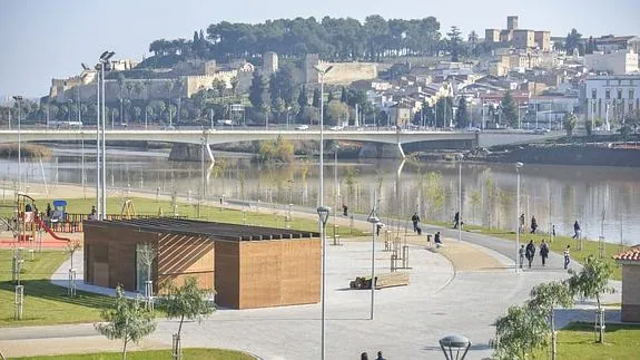 Los quioscos del parque del río en Badajoz retrasan su apertura