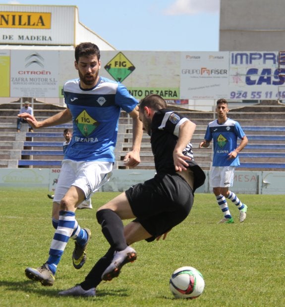 El Díter no gana en su campo desde febrero. :: VÍCTOR PAVÓN