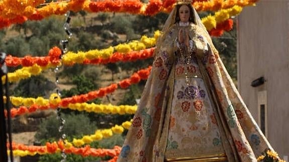 Imagen de la patrona, la Virgen de Loreto.