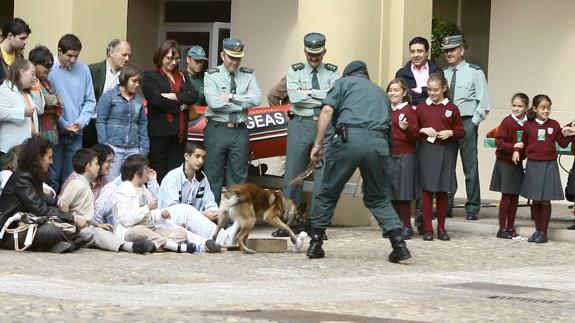 Actividades en el cuartel de la Guardia Civil, de la plaza de Santo Domingo, que se han realizado en anteriores ediciones. 