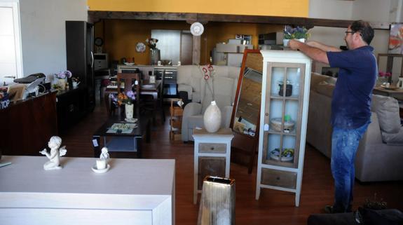 La Junta prevé que el Plan Renove de mobiliario dará ayudas a 6.500 compras