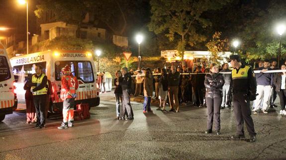 Un muerto y 13 heridos por la explosión en un edificio del centro de Cáceres
