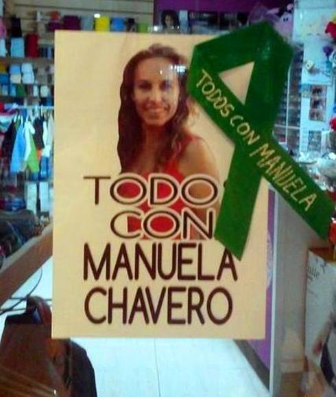 Lazos solidarios en Monesterio en apoyo a Manuela Chavero