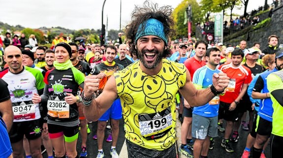 Raúl Gómez, en una de las carreras de 'Maraton Man'. :: R. C.