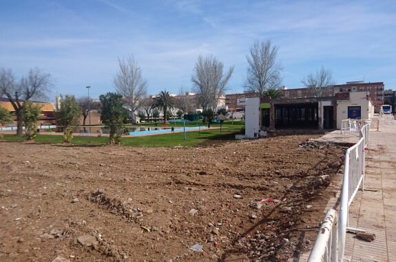 Las obras han comenzado hace unos días en la fachada. :: e. d.