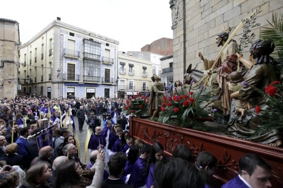 La procesión de la 'Burrina' saldrá este año de San Juan. En la imagen, un momento del desfile del año pasado. :: lorenzo cordero