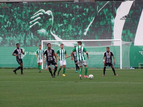 El Lorca Deportiva, rival del Jerez, cayó en la primera ronda con el Betis B. :: LORCA DEPORTIVA