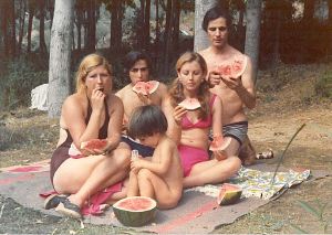 La exposición de fotos de familia contendrá instantáneas como ésta de los años 70. / R. H.