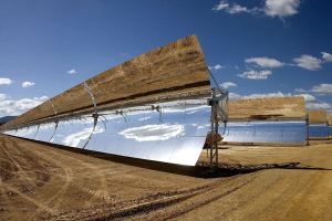 TECNOLOGÍA. Imagen de una planta de energía termosolar en Puertollano. / HOY