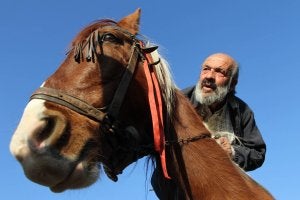 «Yo no quiero ser alcalde de Eljas, quiero ser el sheriff o el marshall»