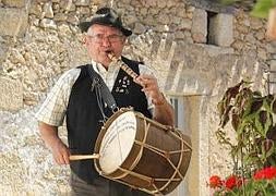 «Nunca he tenido un ligue tocando el tamboril ni lo he propuesto»