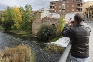 El molino de San Lázaro abrió en julio de 2006 como centro de interpretación del agua pero a los pocos meses cerró. ::                             ANDY SOLÉ