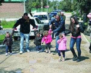 Salida de los niños de la guardería de Paseo Alto. ::                             ARMANDO MÉNDEZ