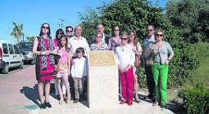 Almaraz dedica una calle al párroco Vicente Hernández