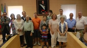 Los premiados en el Salón de Plenos. ::                             C.P.