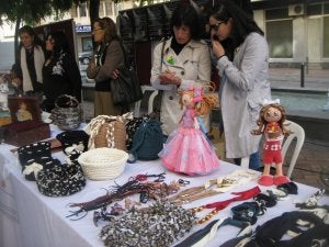 Trabajos de artesanía realizados en la asociación Nueva Luz. ::                             G. C.