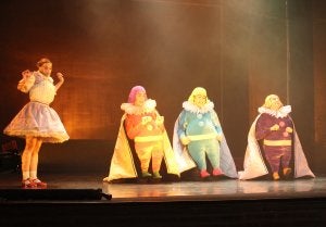 Uno de los momentos del estreno en Don Benito. ::                             C.P.